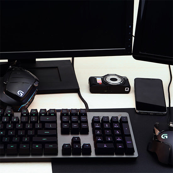 Mechanische Tastatur Logitech G512 Carbon RGB GX Brown Switches