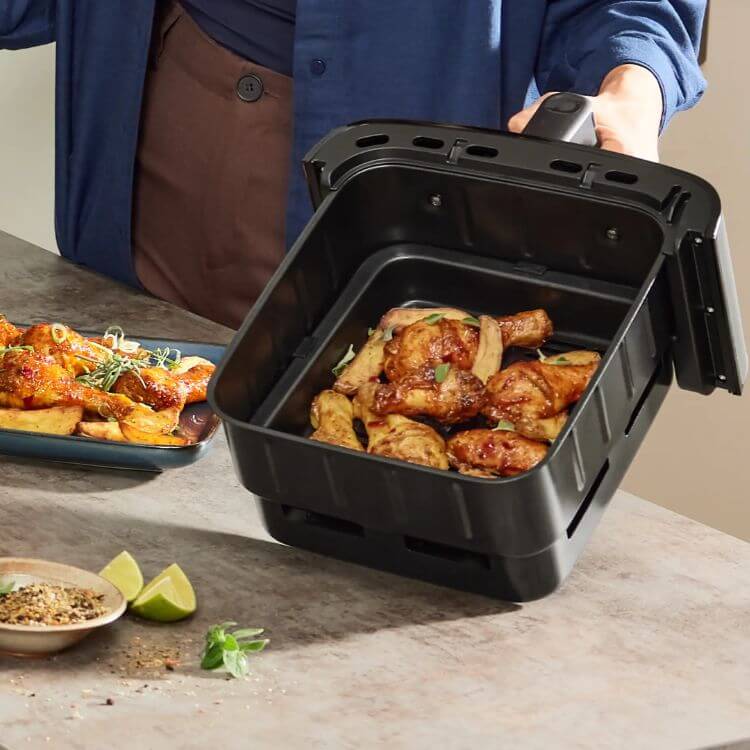 Fritadeira Bosch Air Fryer Serie 6 MAFD661B4 12L Preto