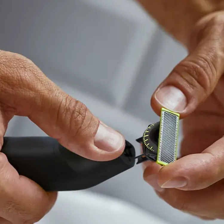 OneBlade Pro 360 Face + Body Bart- und Körperrasierer