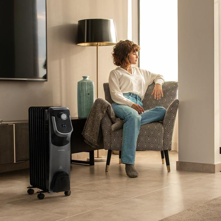 Aquecedor a Óleo Cecotec Ready Warm 9000 Space 360º 2000W 9 Elementos