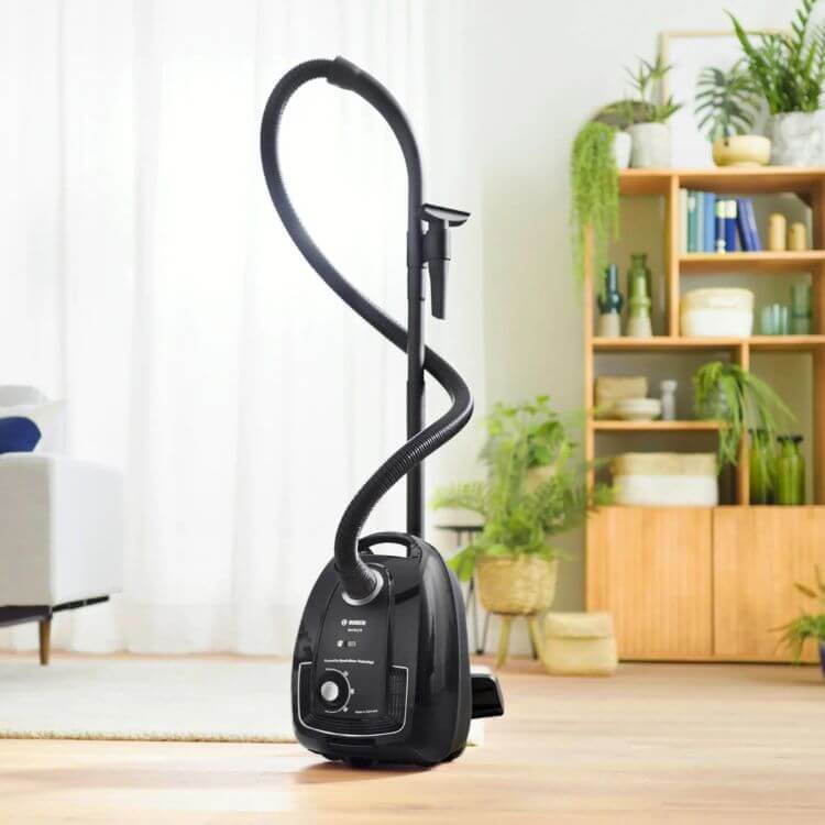 Aspirador Bosch c/ Saco Serie 4 BGB38BA1 600W