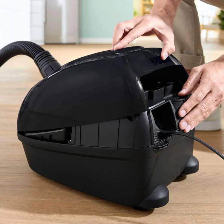 Aspirador Bosch c/ Saco Serie 4 BGB38BA1 600W