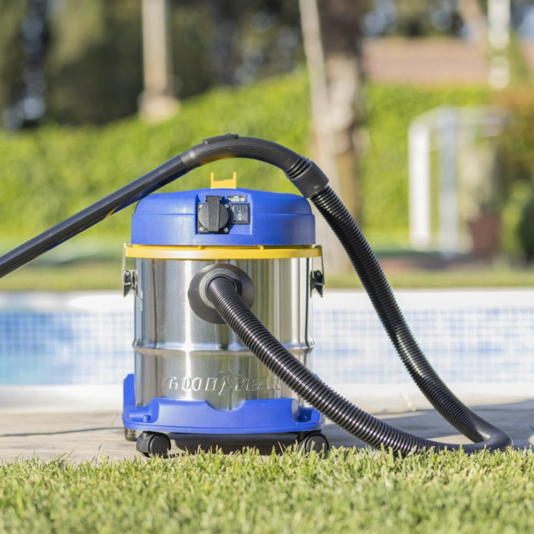 Aspirador de sólidos e líquidos Goodyear GY12VC, 20L, azul e amarelo.