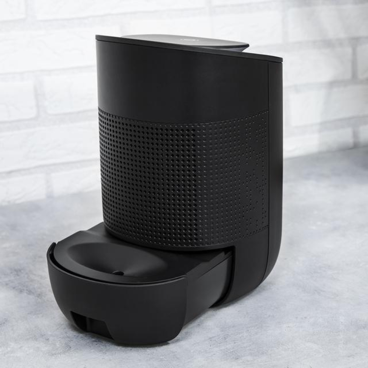 Black Cecotec BigDry 2000 dehumidifier, 0.6L tank, textured design.