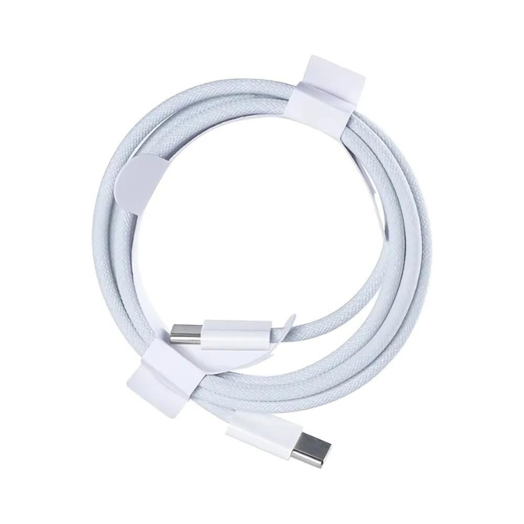 Cabo USB-C tecido cinzento claro 60W 1m TEK4LIFE enrolado com conectores USB-C nas extremidades.