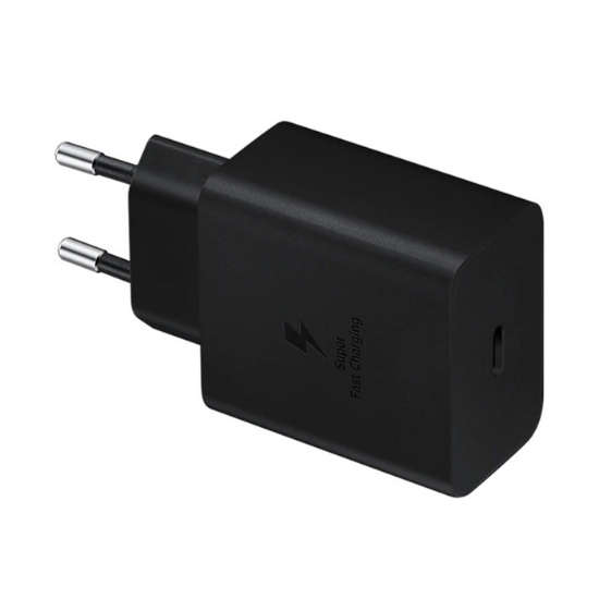Carregador Samsung Fast Charge USB-C 45W preto com ficha de dois pinos e logótipo Fast Charging.