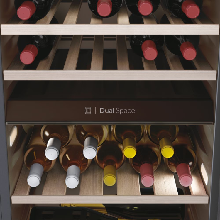 Cave de Vinhos Haier Wine Bank 50 Série 5 42 Garrafas 106L