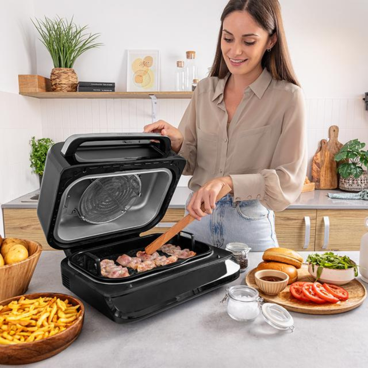 Fritadeira Cecotec Air Fryer Cecofry FireDome 6000 Grill 6L 2400W Preto