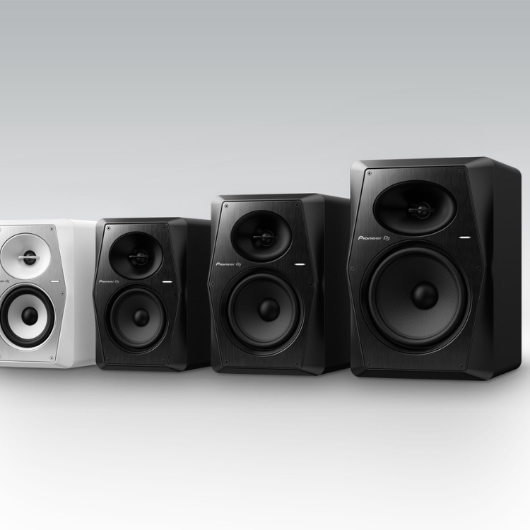 Pioneer DJ VM-50 monitor speakers in black and white, various sizes.