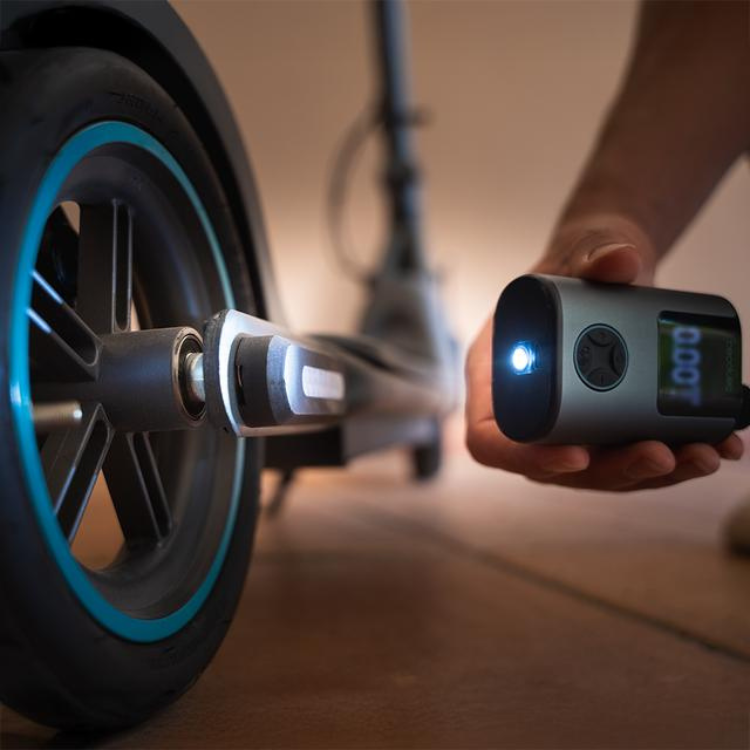 Compressor de Ar Portátil Cecotec Mini Air Max 600mAh