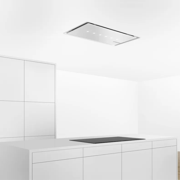 Exaustor de teto Bosch Serie 8 DRC99PS20 inox integrado em cozinha moderna.