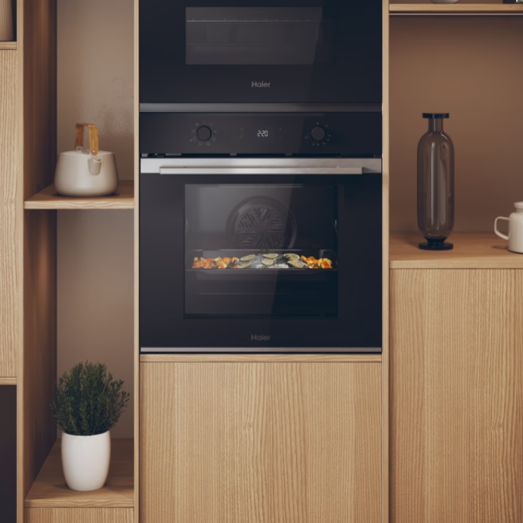 Forno Hidrolítico de Encastre Haier H6ID2P3T1HTX 78L 3300W Preto