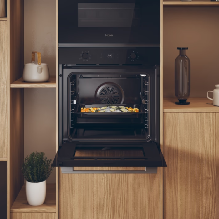 Forno Hidrolítico de Encastre Haier H6ID2P3T1HTX 78L 3300W Preto
