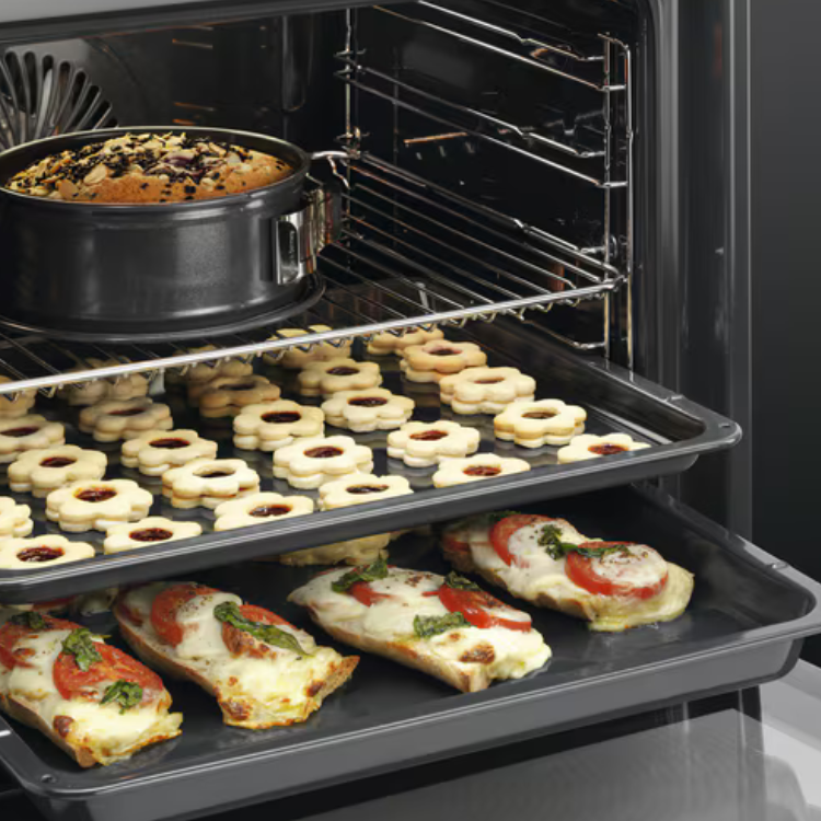 Forno Pirolítico de Encastre AEG BPS335160M 71L 2300W
