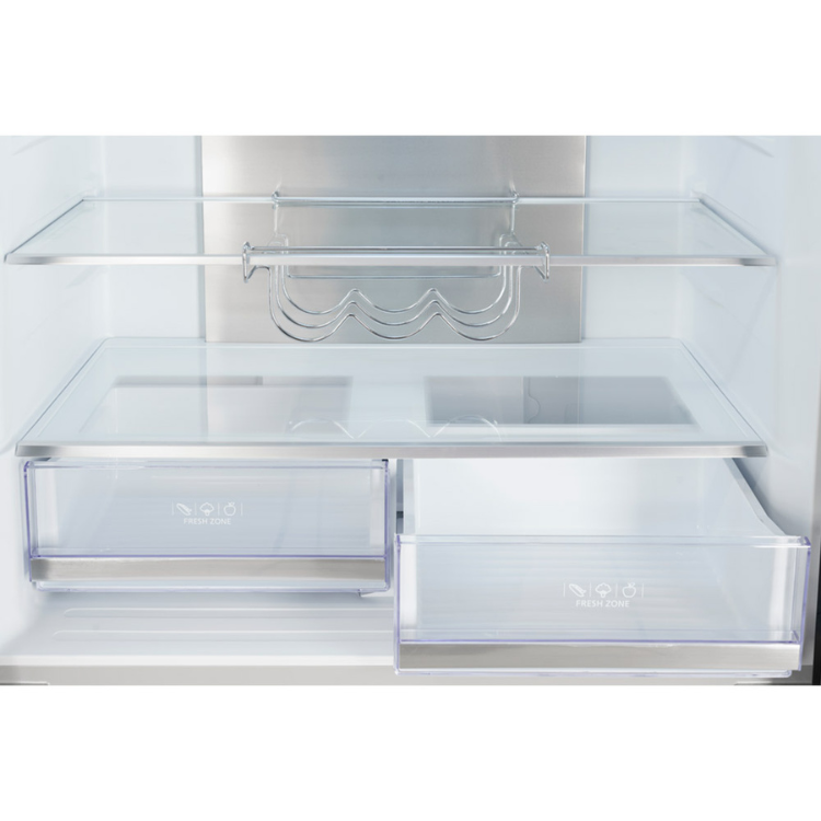 Frigorífico americano Jocel com gavetas transparentes e zona fresca.