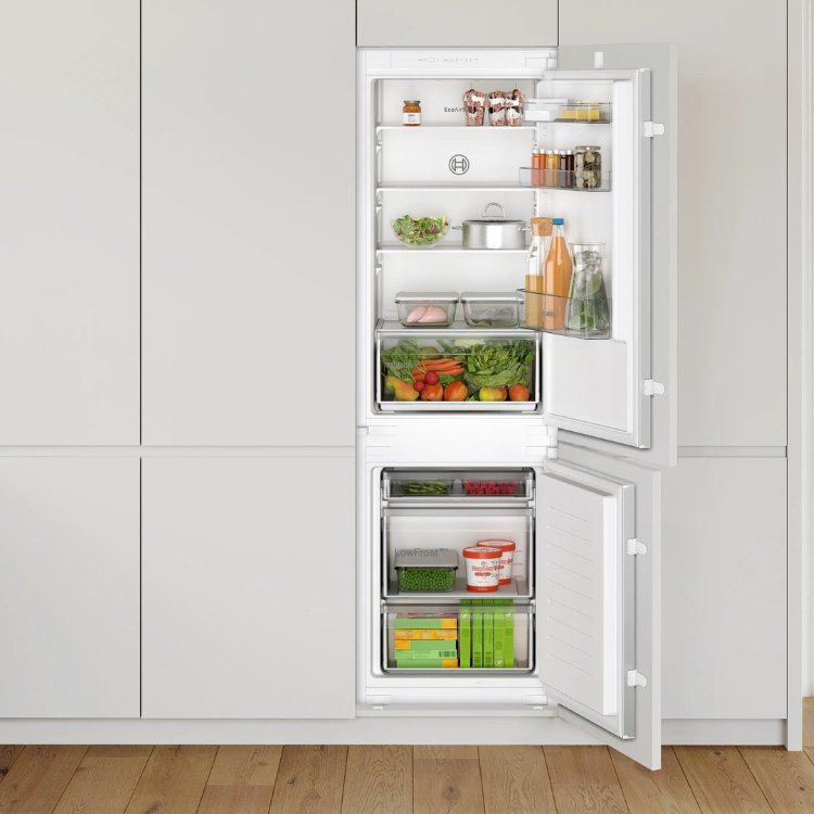 Frigorífico Combinado de Encastre Bosch Serie 2 KIV86NSE0 267L Branco