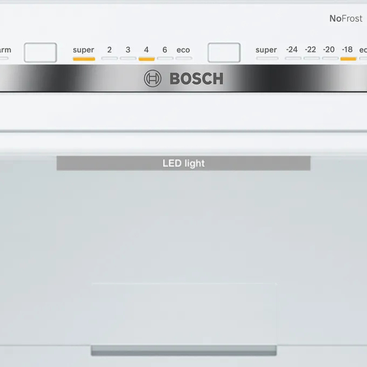 Bosch Serie 4 KGN39VWDC Kühl-Gefrierkombination 368L Weiß