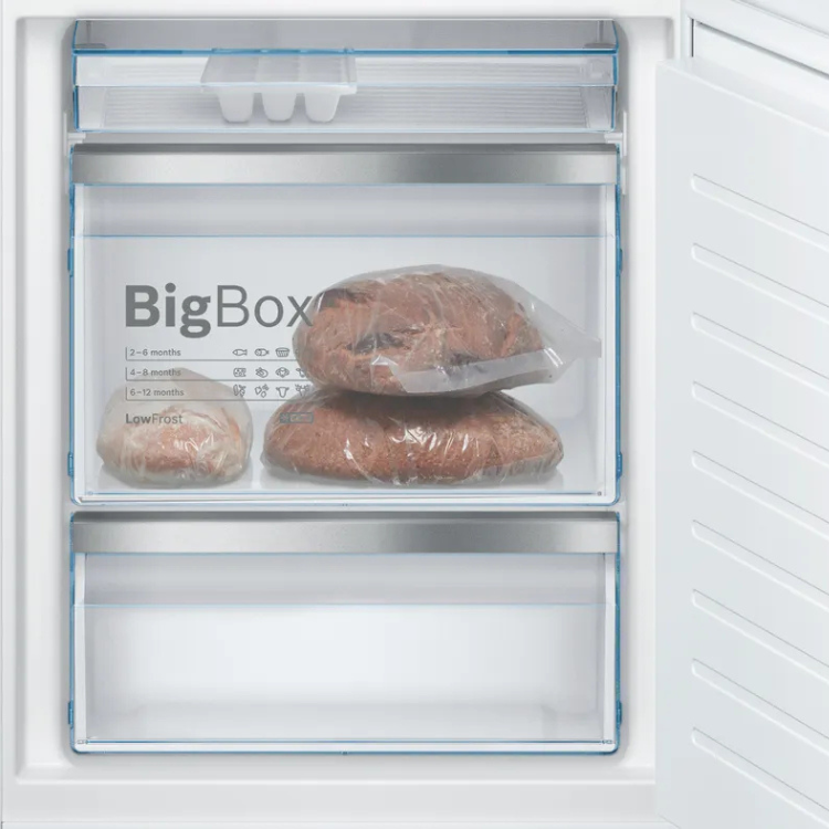 Frigorífico Combinado de Encastre Bosch Serie 6 KIS86AFE0 272L Branco