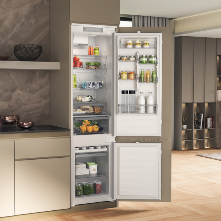 Einbau-Kühl-Gefrierkombination Whirlpool WHC20D013D1 300L Weiß