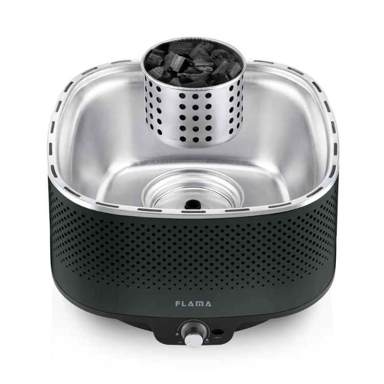 Grelhador a carvão Flama Mastergrill EVO 4011FL preto com recipiente para carvão e controle de temperatura.