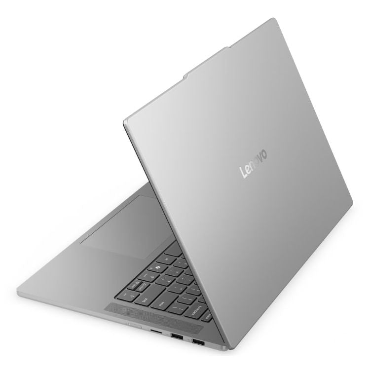 Portátil Lenovo IdeaPad Slim 5 cinzento aberto com teclado visível e logotipo Lenovo na tampa.