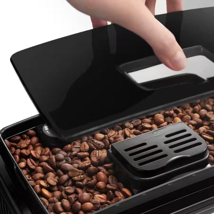 Máquina de Café Delonghi Automática Magnifica S Preto