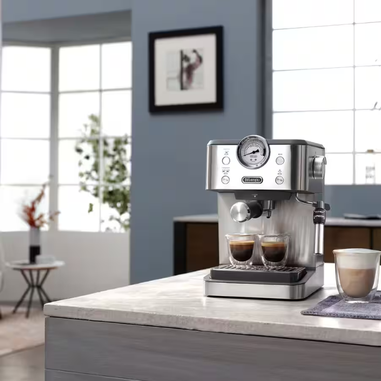 Máquina de Café Delonghi Espresso Linea Classic