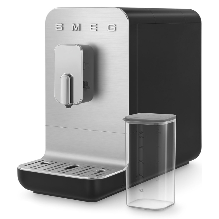 Smeg Automatische Kaffeemaschine Collezione mit Milchsystem Schwarz