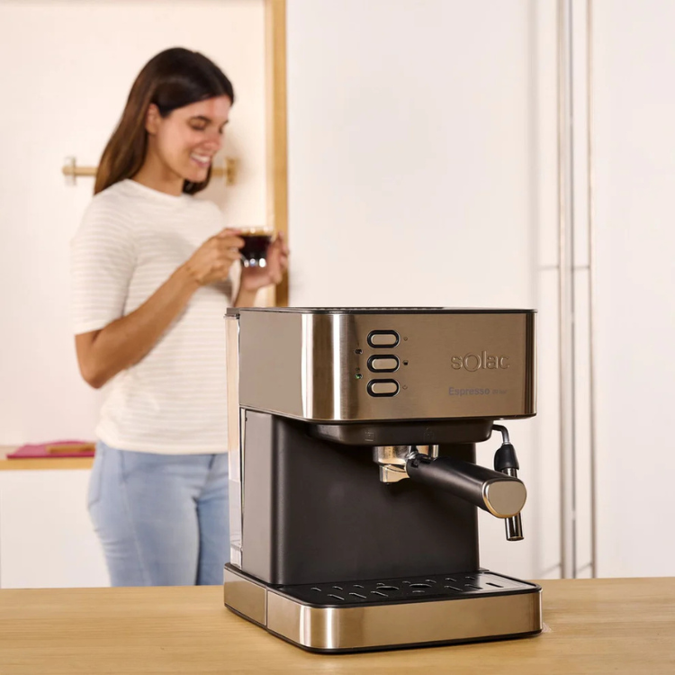 Máquina de Café Solac Expresso 20Bar 850W