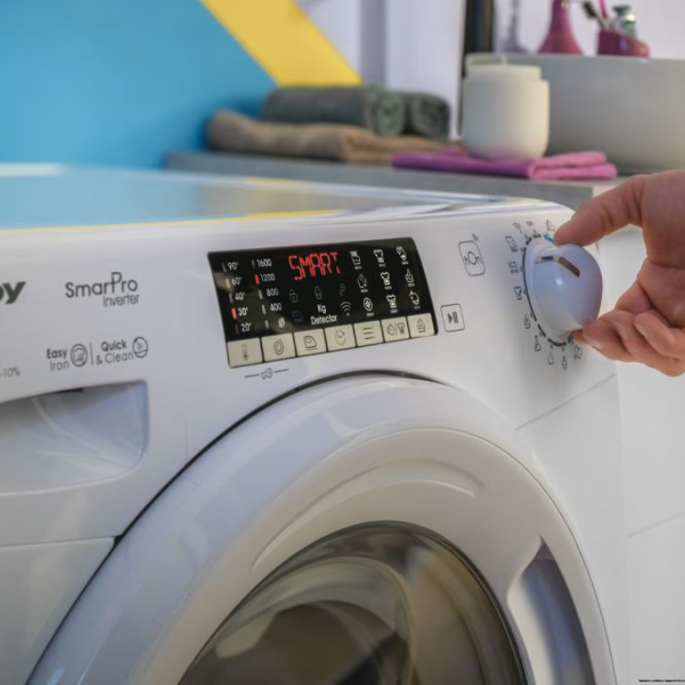 Máquina de Lavar e Secar Roupa Candy COW4854TW 8Kg/5Kg 1400RPM Classe D Branco