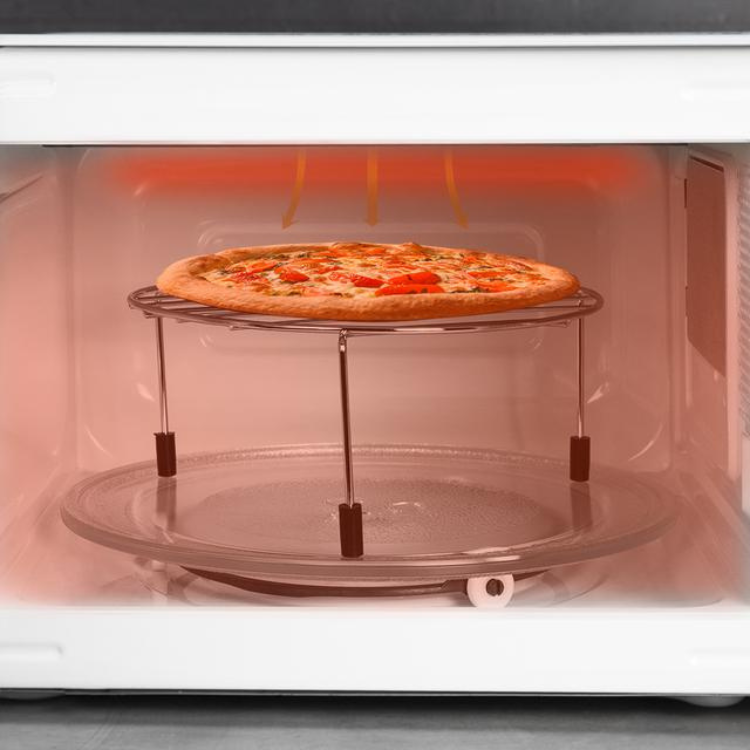 Cecotec ProClean 2110 microwave with pizza on turntable inside.