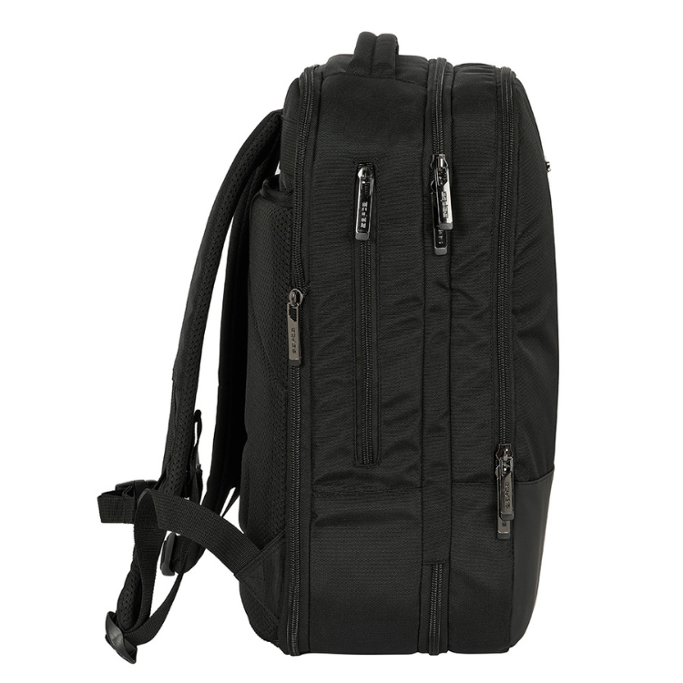 Mochila de Viagem Safta Business 15.6" USB Preto, com múltiplos bolsos e alças ajustáveis.