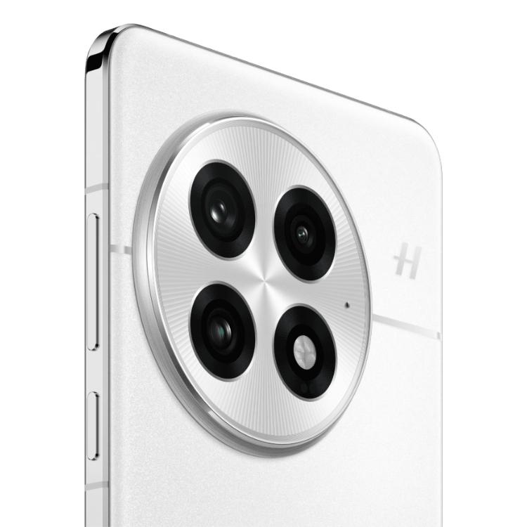 OnePlus 13 5G, cor Amanhecer Ártico, câmaras quádruplas na parte de trás.