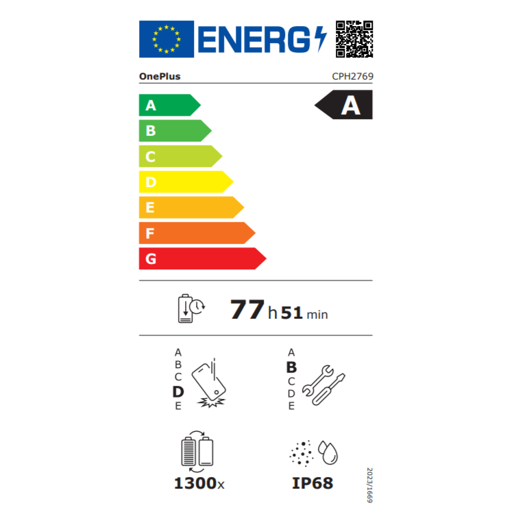 Etiqueta energética do smartphone OnePlus, eficiência energética classe A, bateria 77 horas e 51 minutos.