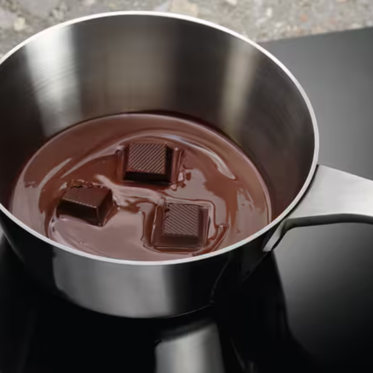 Placa de Indução Electrolux CIB60320CK 6000W 3 Zonas 60cm