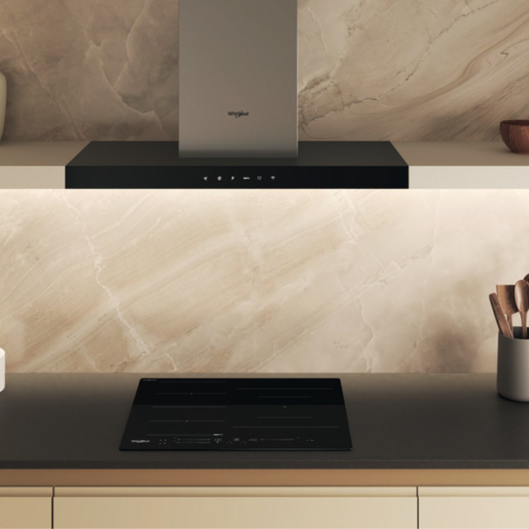 Placa de Indução Whirlpool WFS9860CPNE 7200W 3 Zonas 60cm