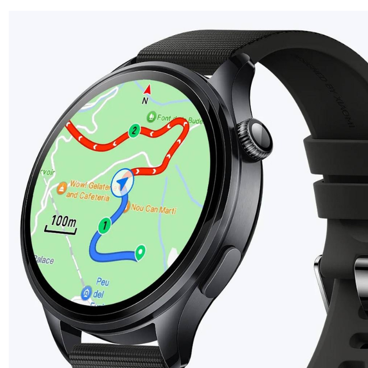 Smartwatch Xiaomi Watch 5 preto com mapa de navegação no ecrã.