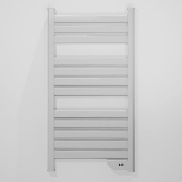 Toalheiro Elétrico Cecotec Ready Warm 9000 Twin Towel Branco, com barras horizontais e controle na parte inferior.
