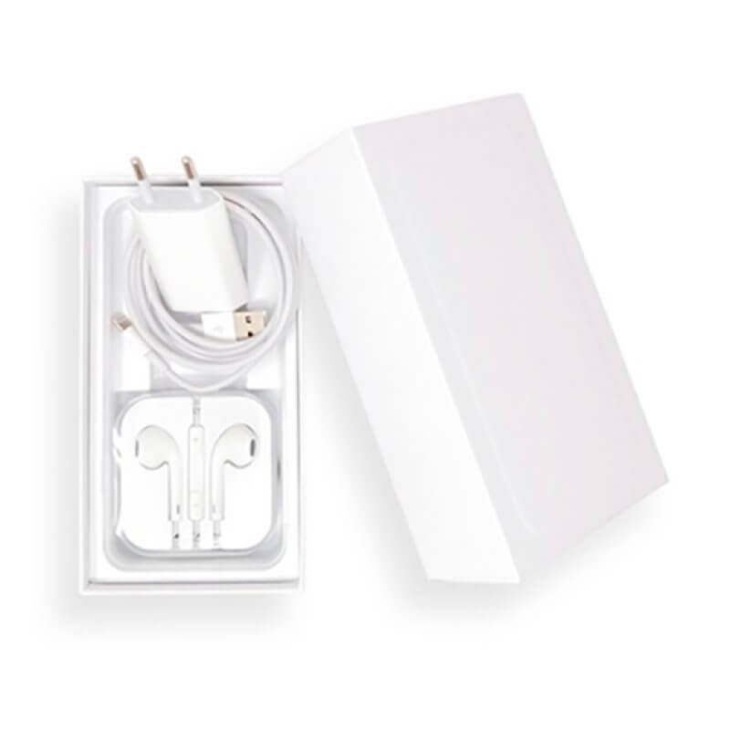 Caixa iPhone (Plus) + Cabo dados + Carregador + Auricular