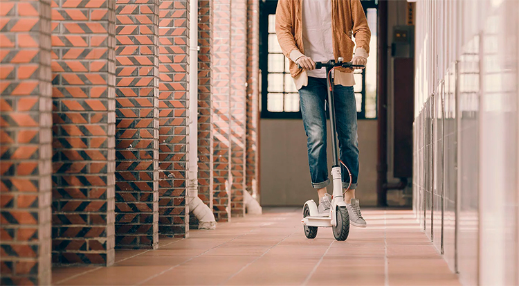 XIAOMI MI ELECTRIC SCOOTER